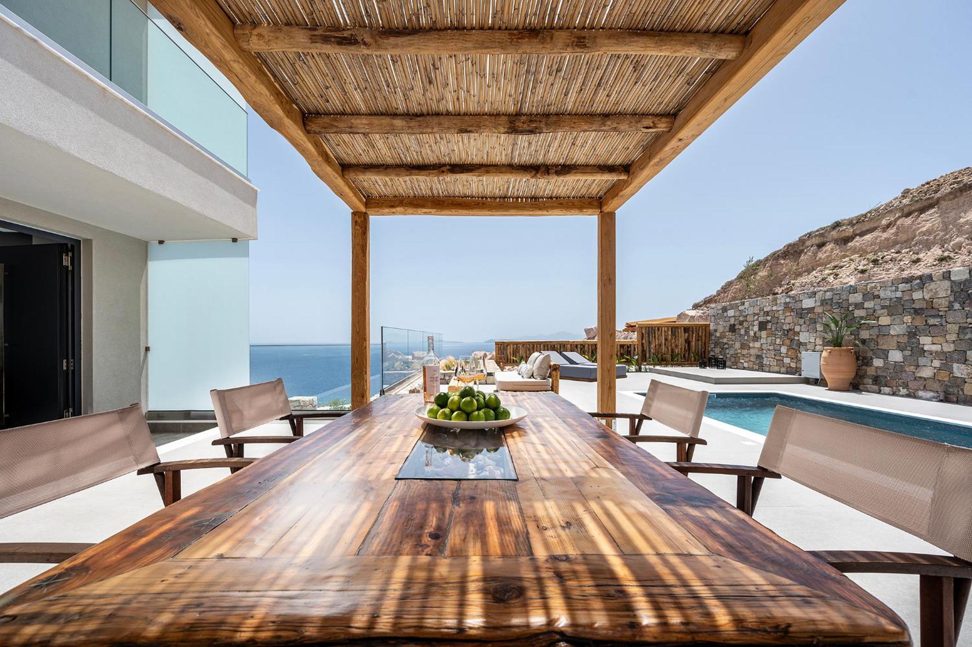 Mousonas Luxury Living