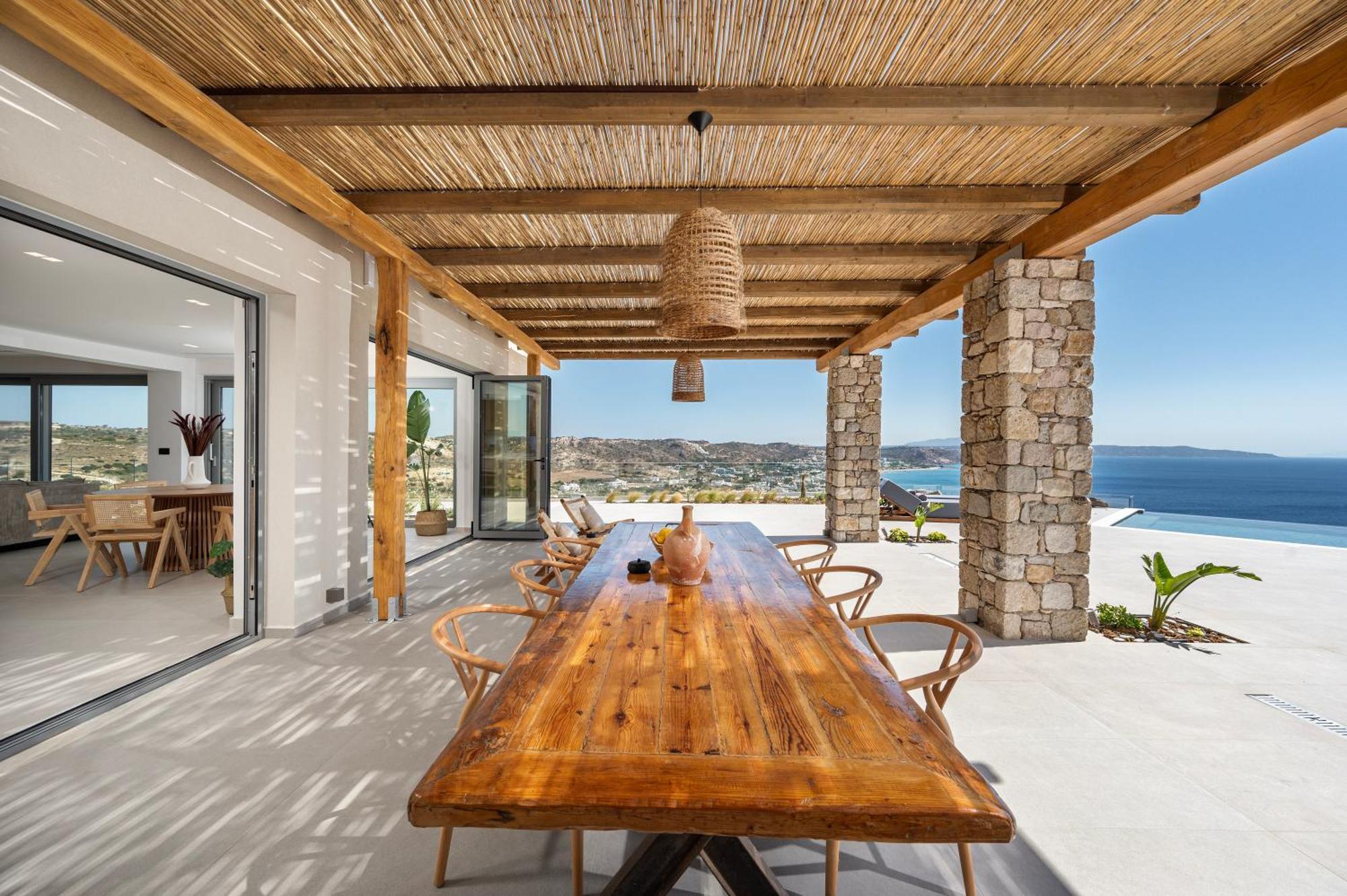 Mousonas Luxury Living